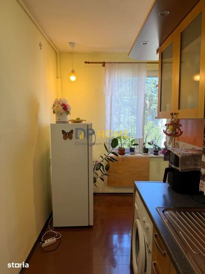 Apartament cu 2 camere decomandat în Cișmigiu