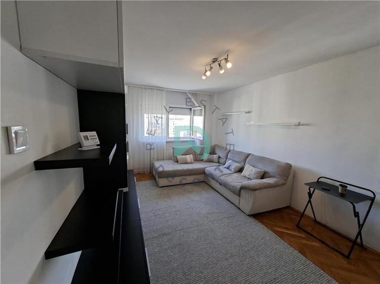 Apartament cu 3 camere decomandat în Gării