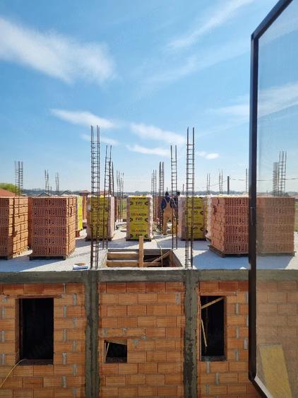 Casă cu 3 camere cu Teren 325 Mp în Șag