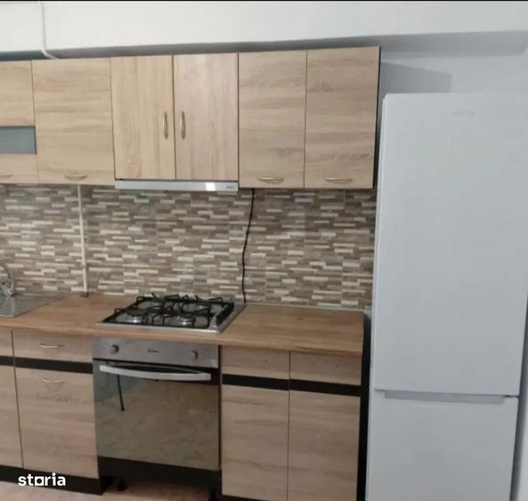 Apartament cu 2 camere decomandat în Nicolina