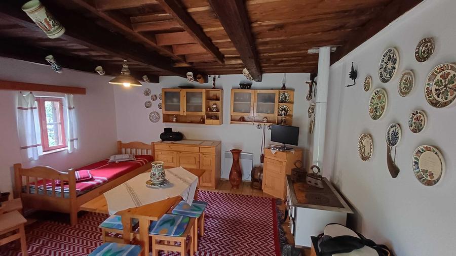 Casă cu 3 camere în Bicfalău