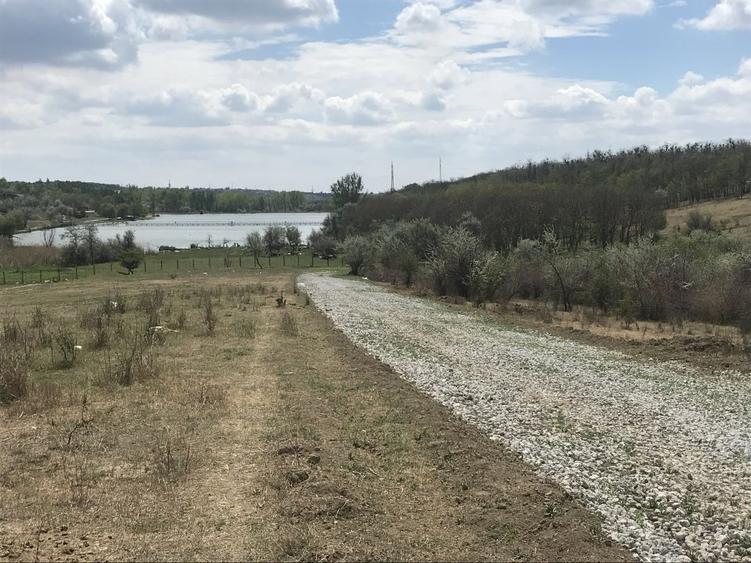 Teren Lot CASA,priveliste deosebita spre lac - 13