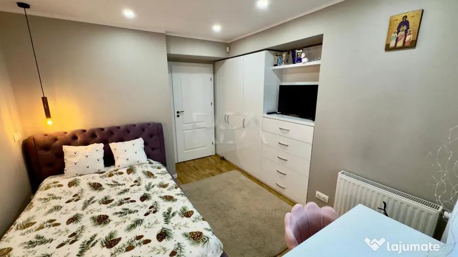 Apartament cu 3 camere semidecomandat în Sisești