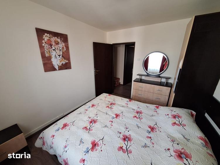 Apartament cu 4 camere, mobilat în Ultracentral