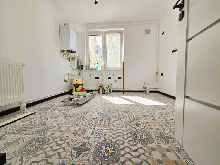 Apartament 3 camere str UNIRII - 2