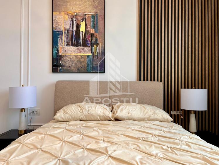 Apartament cu 3 camere semidecomandat, mobilat în Take Ionescu