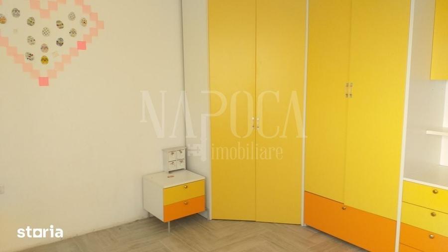 Casa 4 camere de vanzare in Dezmir - 2