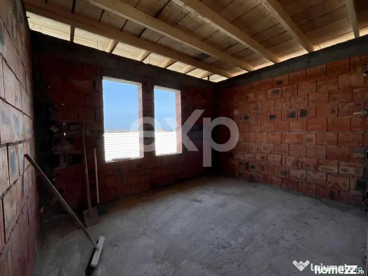 Casă cu 3 camere cu Teren 275 Mp în Crevedia