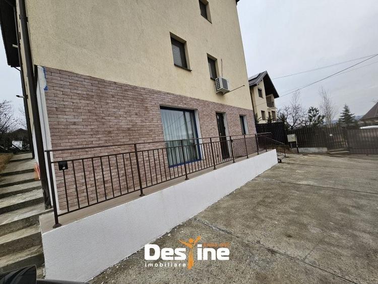 Garsonieră decomandată, mobilată în Valea Adâncă