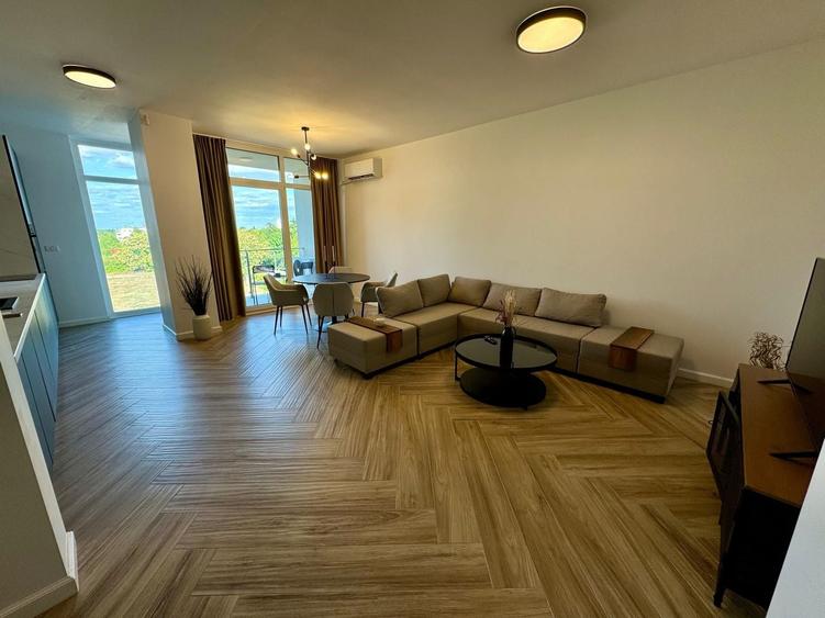 Apartament cu 2 camere semidecomandat, mobilat în Circumvalațiunii