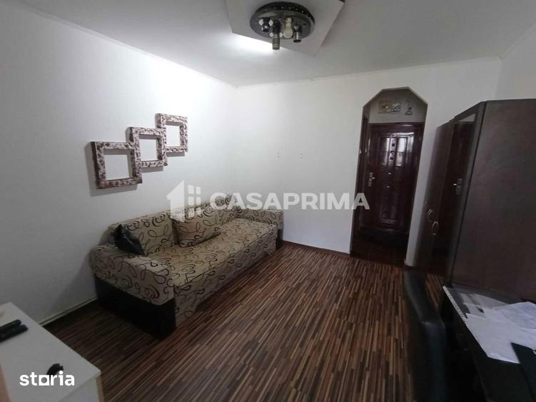 Garsonieră decomandată în Nicolina