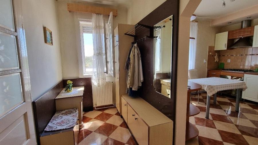 Duplex cu 2 camere cu Canalizare în Nord