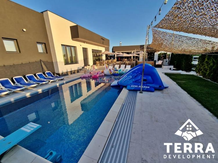 Casă cu 4 camere cu Piscina în Lazu