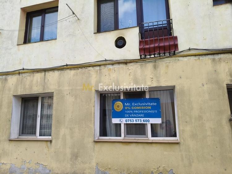 Apartament cu 2 camere semidecomandat, mobilat în 9 Mai
