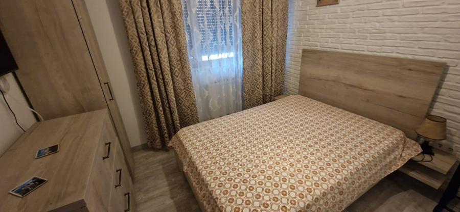 Apartament cu 3 camere decomandat în Lujerului
