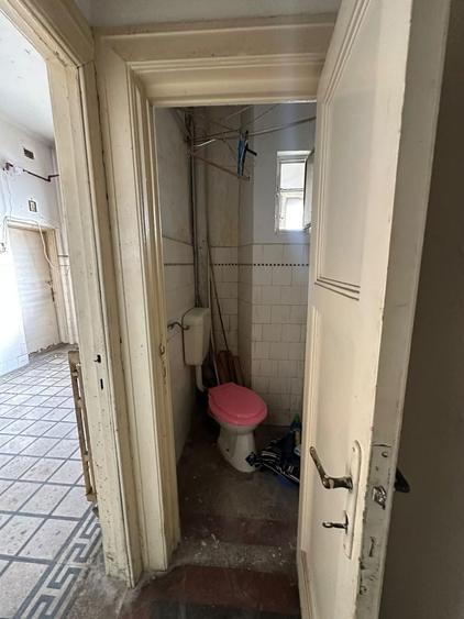 Apartament cu 3 camere decomandat în Armeneasca