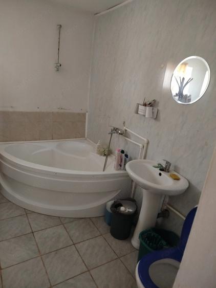Casă cu 1 camere cu Teren 900 Mp în Chilia Veche