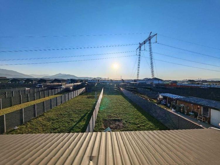Casă cu 4 camere cu Teren 480 Mp în Central