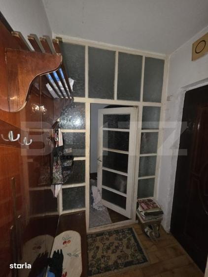 Apartament cu 2 camere, 28 m2, decomandat, zona micro 19 - 4