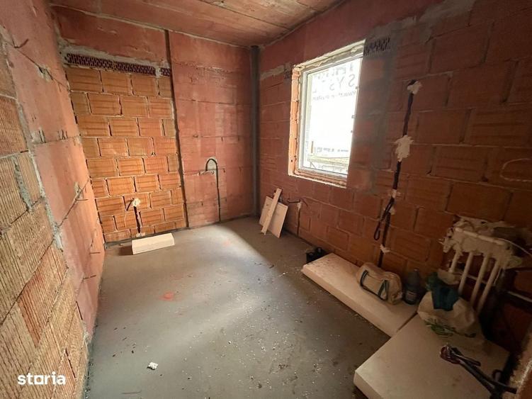 Apartament cu 3 camere în Dobroești