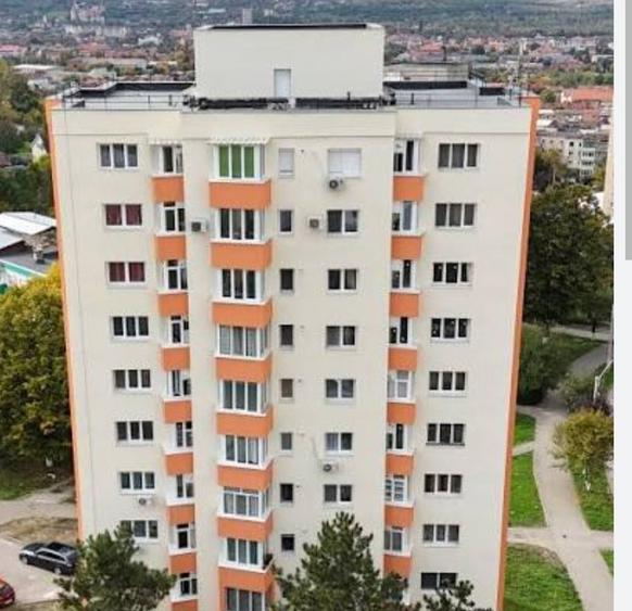Apartament cu 2 camere decomandat în Almașu Mic