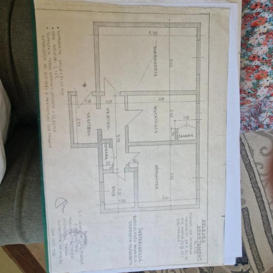 Apartament cu 2 camere decomandat în Malu Roșu