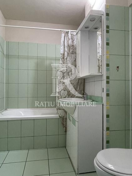 Apartament cu 2 camere decomandat, mobilat în Centru Civic