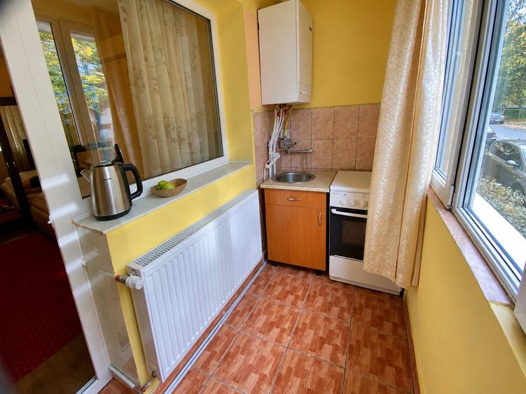 Garsonieră nedecomandată, mobilată în Zorilor