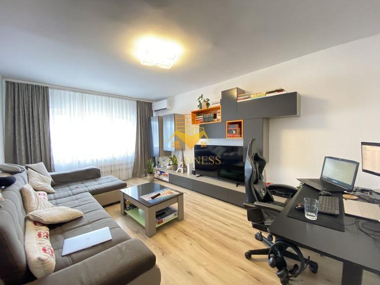 Apartament cu 2 camere decomandat în Zorilor