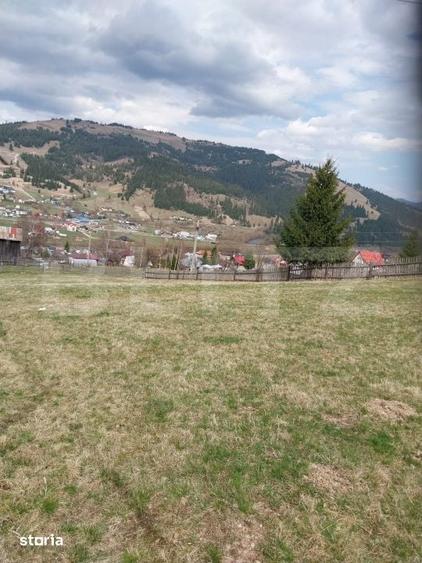 Teren de 4000 mp, în Central