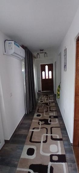 Casă cu 2 camere decomandat în Valea Rosie