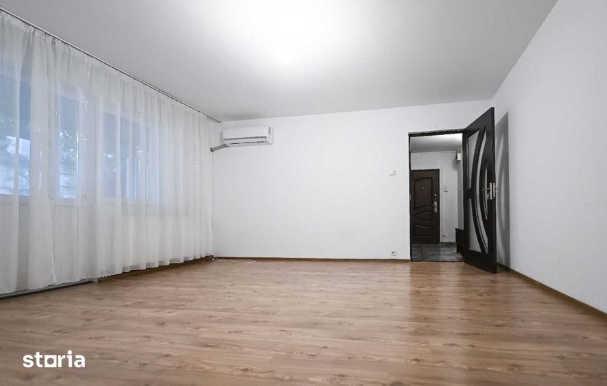 Apartament cu 2 camere semidecomandat în Rovine