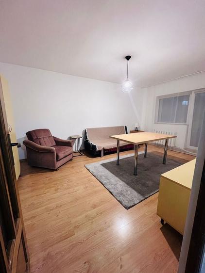 Apartament cu 2 camere decomandat în Dosu Bricii