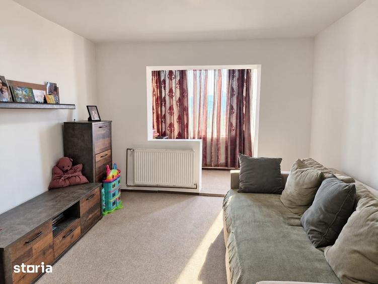 Apartament cu 3 camere în IAR