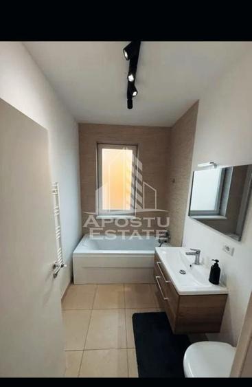 Apartament cu 3 camere decomandat în Dumbrăvița
