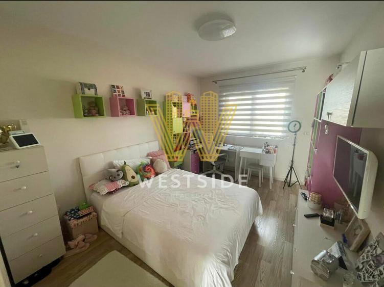 Apartament cu 4 camere decomandat în Moșnița Nouă