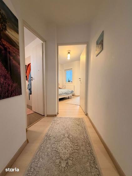 Apartament cu 3 camere, mobilat în Băneasa