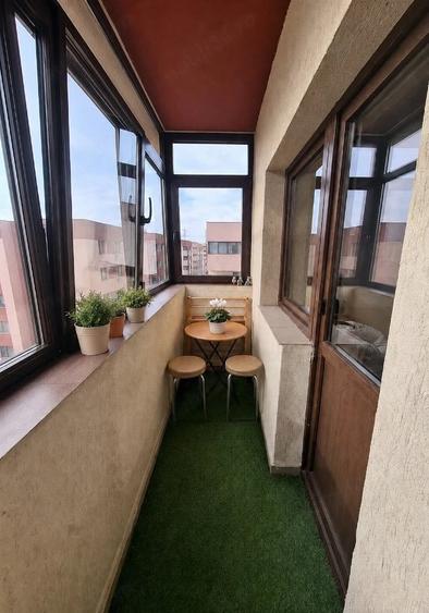 Apartament cu 2 camere decomandat în Central