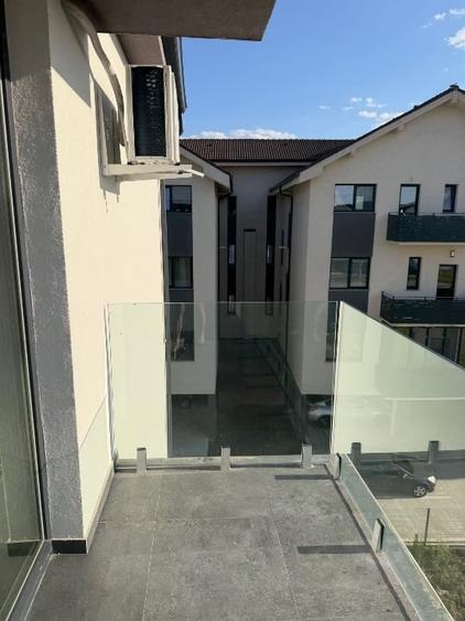 Apartament cu 2 camere decomandat, mobilat în Giroc