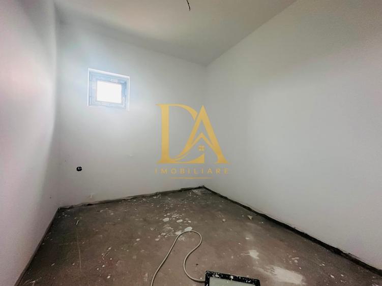 Casă cu 4 camere cu Teren 350 Mp în Bolintin-Deal