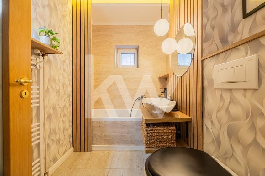 Apartament cu 3 camere decomandat în Răcădău