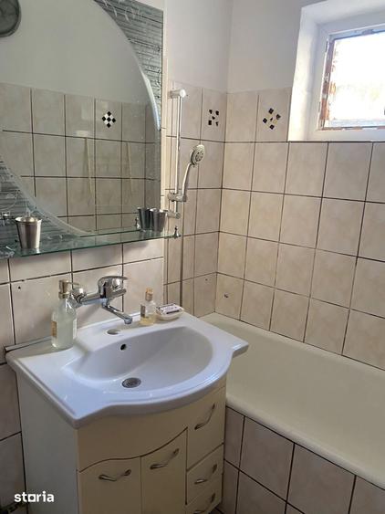 Inchiriez Apartament 3 camere, Faleza Nord zona Reyna | Proprietar - 18
