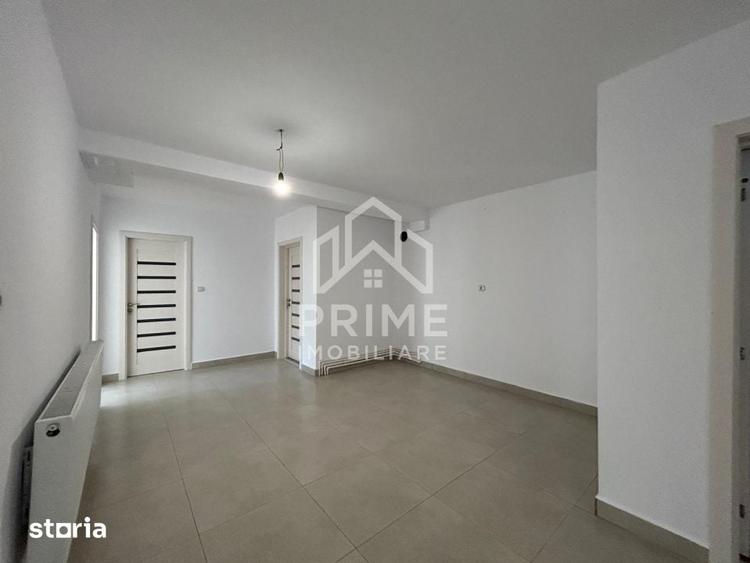 Casă cu 7 camere cu Teren 504 Mp în Central