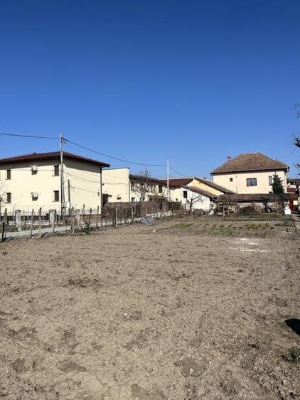 Teren Construcții intravilan de 519 mp, în Central