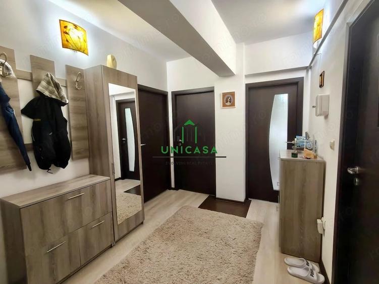 Apartament cu 3 camere decomandat în Ostroveni