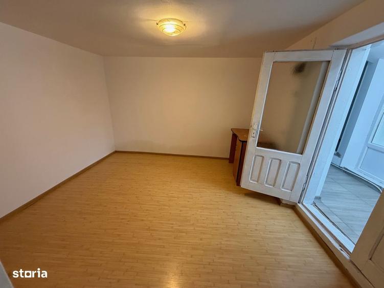 Casă cu 3 camere cu Teren 136 Mp în Central