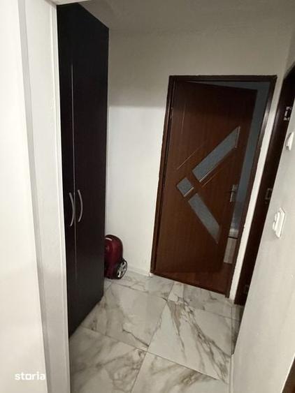 Apartament cu 3 camere în Crihala