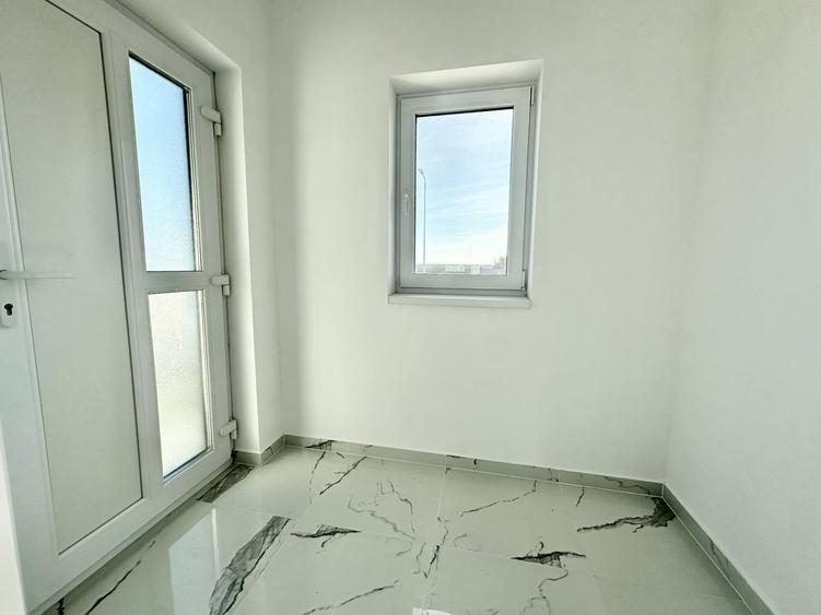 Duplex cu 3 camere cu Teren 210 Mp în Bucovăț (Remetea Mare)