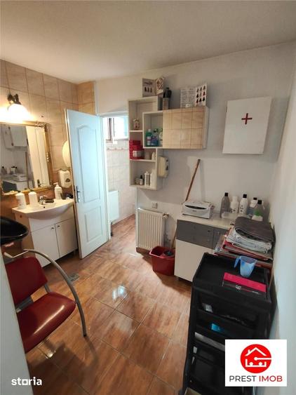 Apartament cu 5 camere în Central