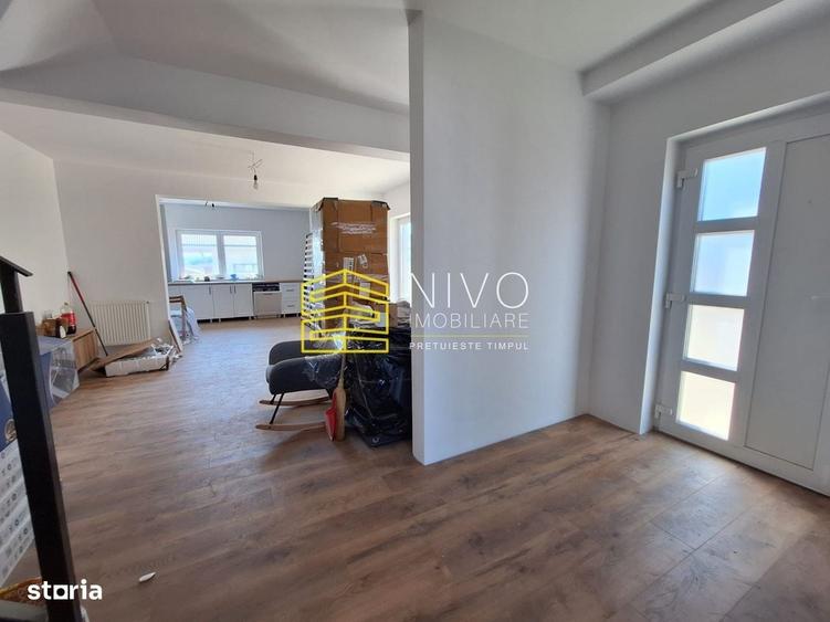 Casă cu 4 camere cu Teren 350 Mp în Livezeni